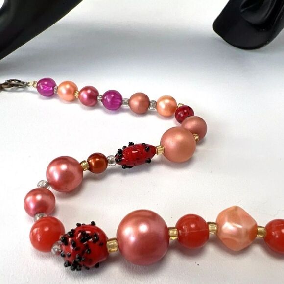 Red & Pink Glass Uranium wedding Cake - Picture 11 of 16